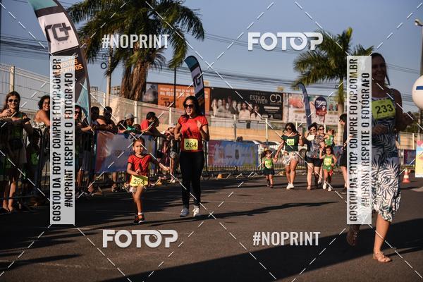 Buy your photos of the eventCorrida Kids Boulevard on Fotop