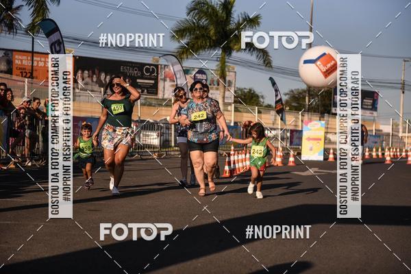 Buy your photos of the eventCorrida Kids Boulevard on Fotop