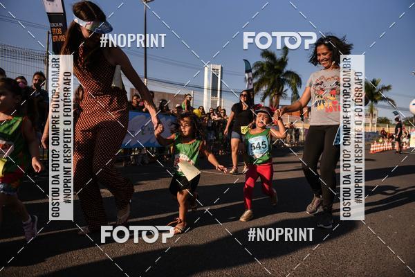 Buy your photos of the eventCorrida Kids Boulevard on Fotop