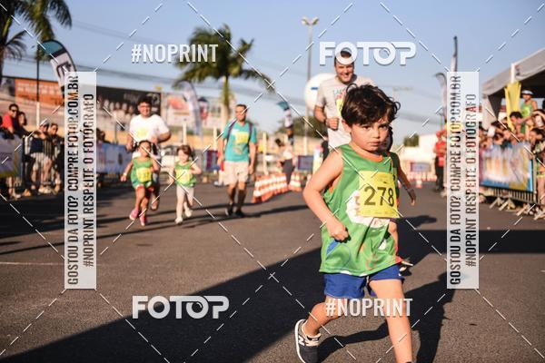 Buy your photos of the eventCorrida Kids Boulevard on Fotop