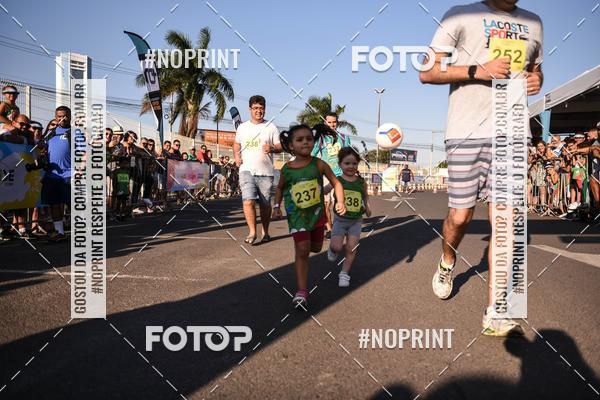 Buy your photos of the eventCorrida Kids Boulevard on Fotop