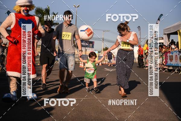 Buy your photos of the eventCorrida Kids Boulevard on Fotop