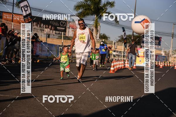 Buy your photos of the eventCorrida Kids Boulevard on Fotop