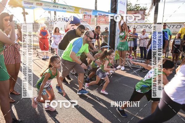 Buy your photos of the eventCorrida Kids Boulevard on Fotop
