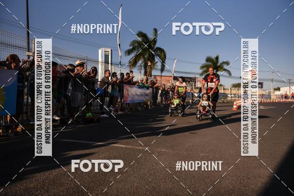 Buy your photos of the eventCorrida Kids Boulevard on Fotop