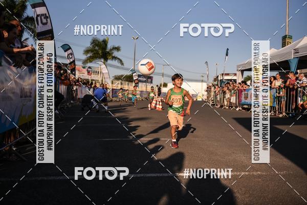 Buy your photos of the eventCorrida Kids Boulevard on Fotop