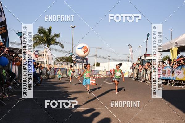 Buy your photos of the eventCorrida Kids Boulevard on Fotop