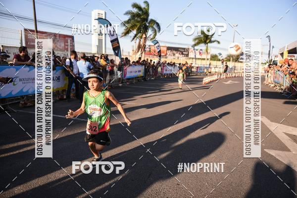 Buy your photos of the eventCorrida Kids Boulevard on Fotop