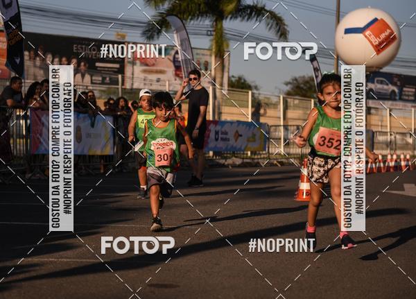 Buy your photos of the eventCorrida Kids Boulevard on Fotop