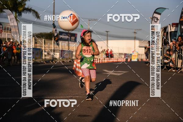 Buy your photos of the eventCorrida Kids Boulevard on Fotop