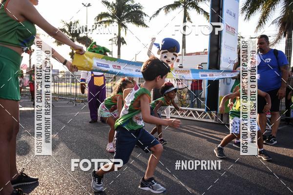 Buy your photos of the eventCorrida Kids Boulevard on Fotop