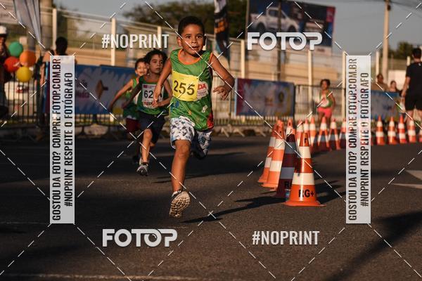 Buy your photos of the eventCorrida Kids Boulevard on Fotop