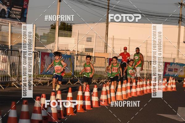 Buy your photos of the eventCorrida Kids Boulevard on Fotop