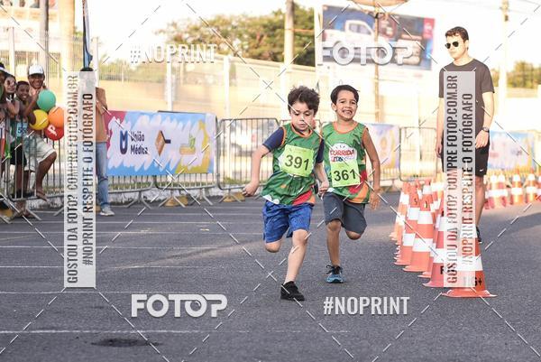 Buy your photos of the eventCorrida Kids Boulevard on Fotop