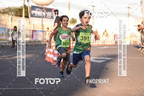 Buy your photos of the eventCorrida Kids Boulevard on Fotop