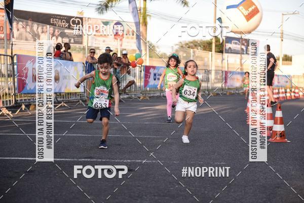 Buy your photos of the eventCorrida Kids Boulevard on Fotop