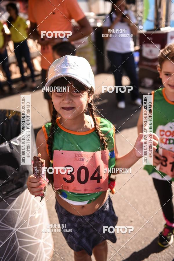 Buy your photos of the eventCorrida Kids Boulevard on Fotop