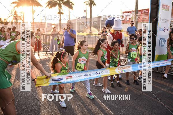 Buy your photos of the eventCorrida Kids Boulevard on Fotop
