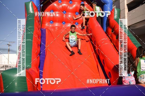 Buy your photos of the eventCorrida Kids Boulevard on Fotop