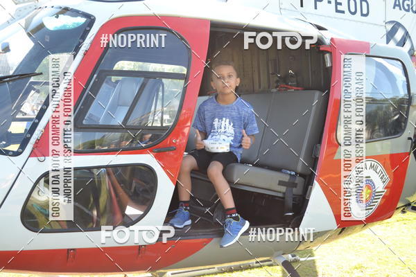 Buy your photos of the eventGonzaguinha Kids 2019 on Fotop