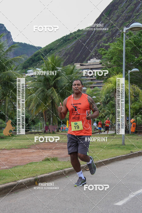Buy your photos of the event14 Corrida e Caminhada de Casais da Lagoa Rodrigo de Freitas on Fotop