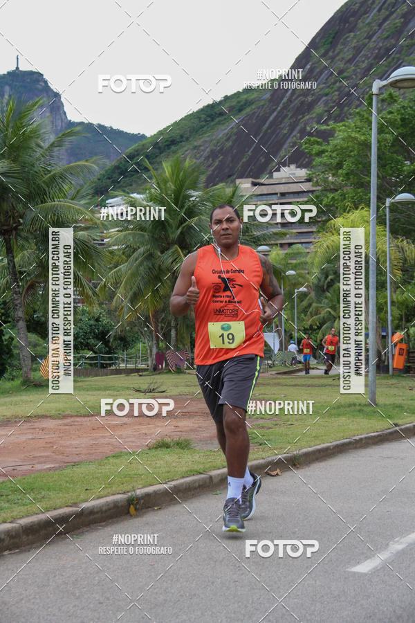 Buy your photos of the event14 Corrida e Caminhada de Casais da Lagoa Rodrigo de Freitas on Fotop