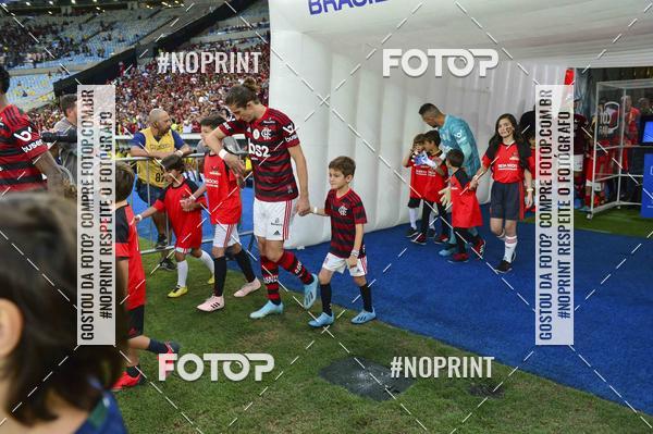 Buy your photos of the eventFlamengo x Fluminense  Maracan - 20/10/2019 on Fotop