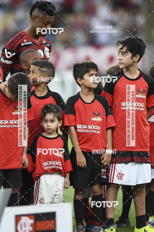 Compre as suas fotos do eventoFlamengo x Fluminense  Maracan - 20/10/2019 no Fotop