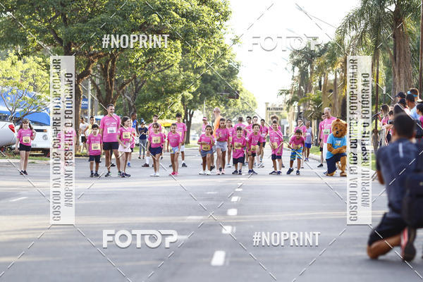 Buy your photos of the eventCorrida Rio Claro Rosa 2019 on Fotop