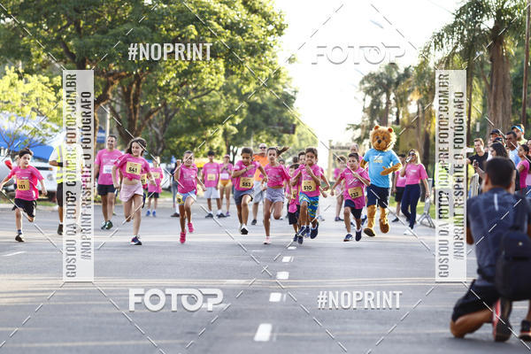 Buy your photos of the eventCorrida Rio Claro Rosa 2019 on Fotop