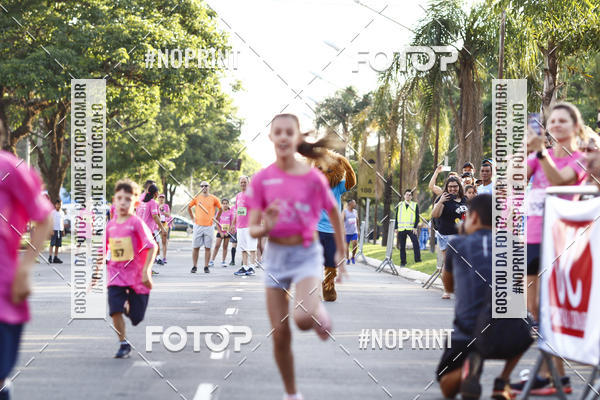 Buy your photos of the eventCorrida Rio Claro Rosa 2019 on Fotop