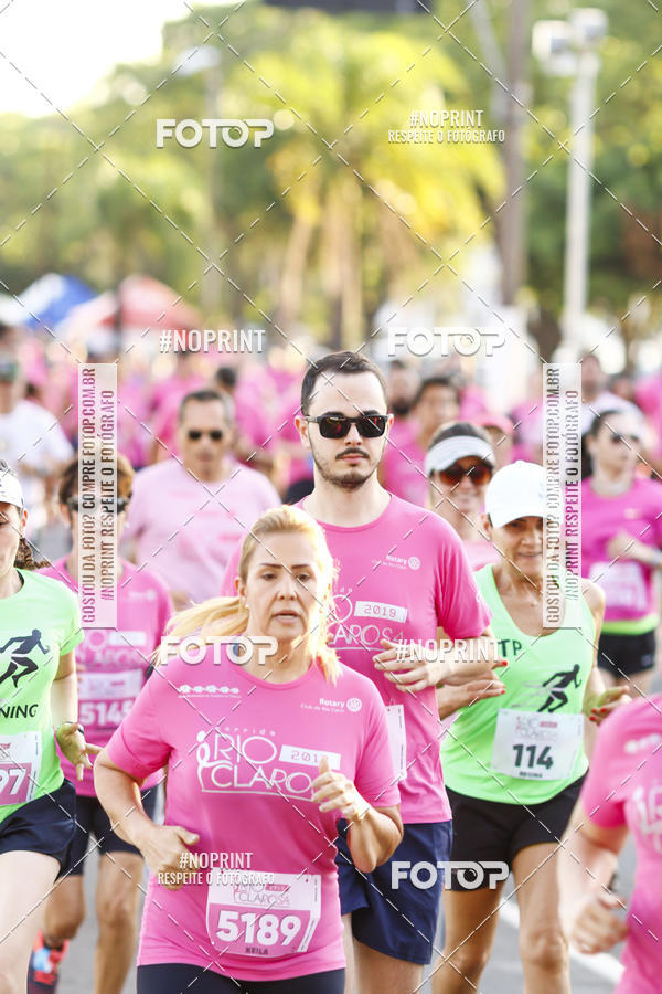 Buy your photos of the eventCorrida Rio Claro Rosa 2019 on Fotop