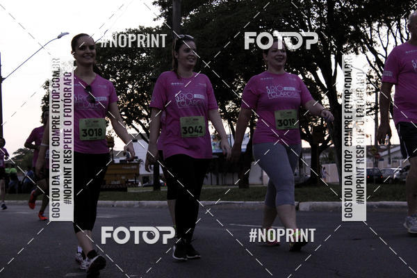 Buy your photos of the eventCorrida Rio Claro Rosa 2019 on Fotop