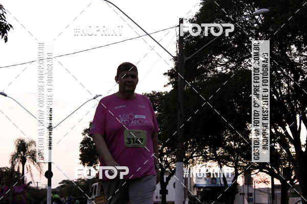 Buy your photos of the eventCorrida Rio Claro Rosa 2019 on Fotop