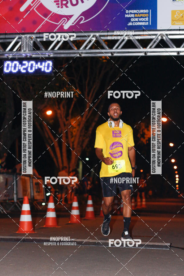 Buy your photos of the eventFloridiana Run on Fotop