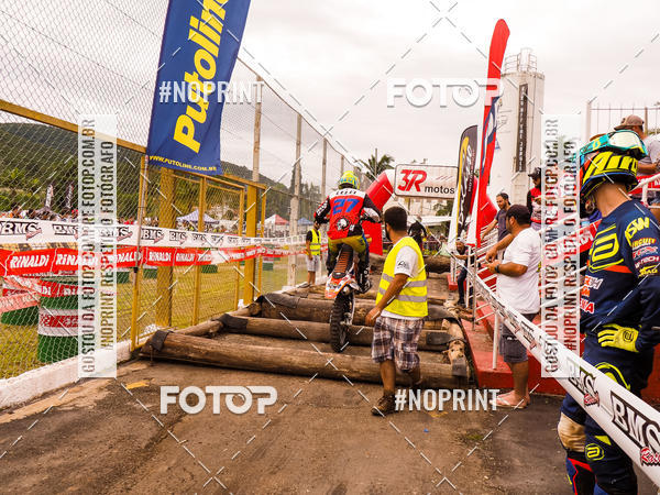 Buy your photos of the eventKing OFF Jungle 2019 on Fotop