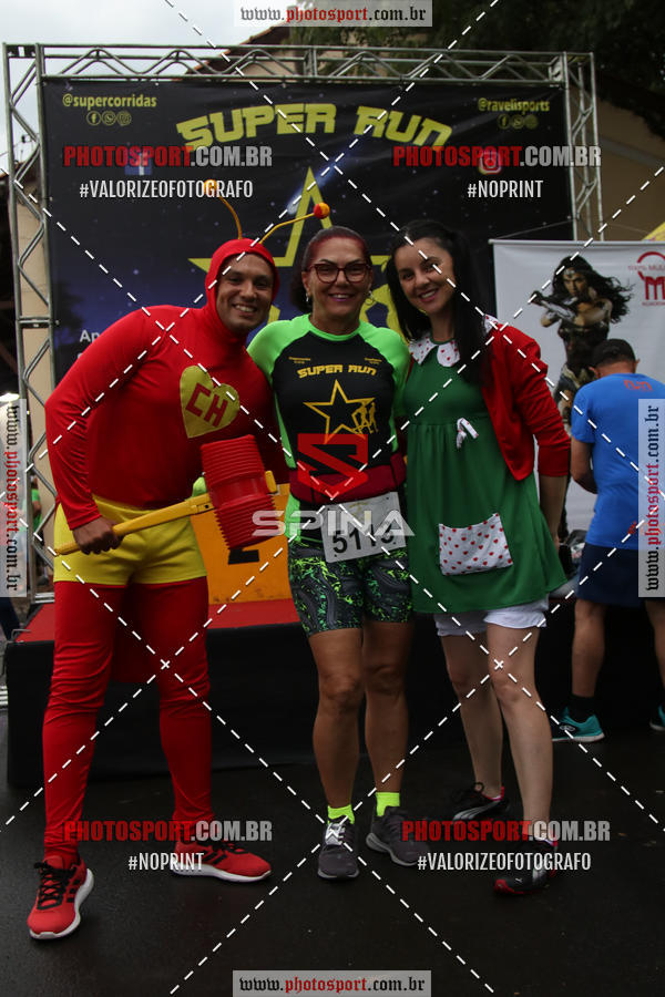 Achetez vos photos de l'vnementCorrida Super Run sur Fotop