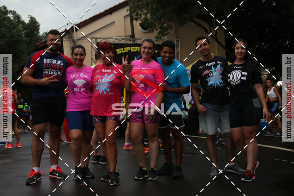 Achetez vos photos de l'vnementCorrida Super Run sur Fotop