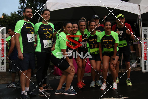 Buy your photos of the eventCorrida Super Run on Fotop