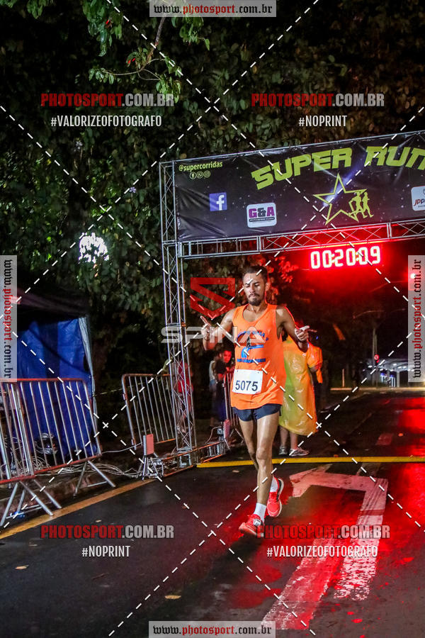 Buy your photos of the eventCorrida Super Run on Fotop