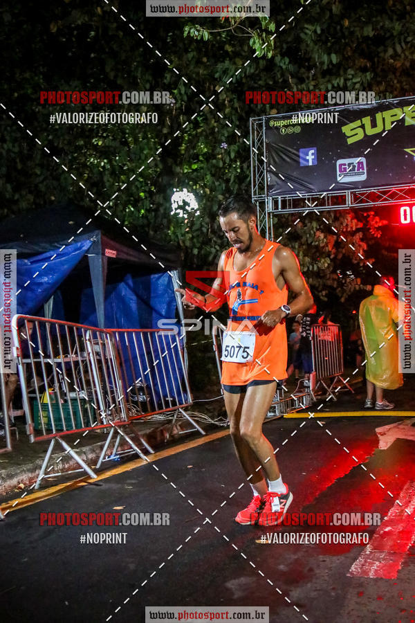 Buy your photos of the eventCorrida Super Run on Fotop