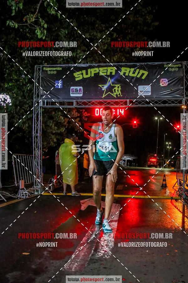 Compre as suas fotos do eventoCorrida Super Run no Fotop