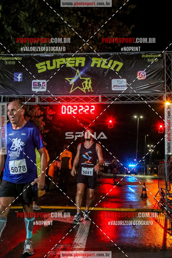 Compre as suas fotos do eventoCorrida Super Run no Fotop