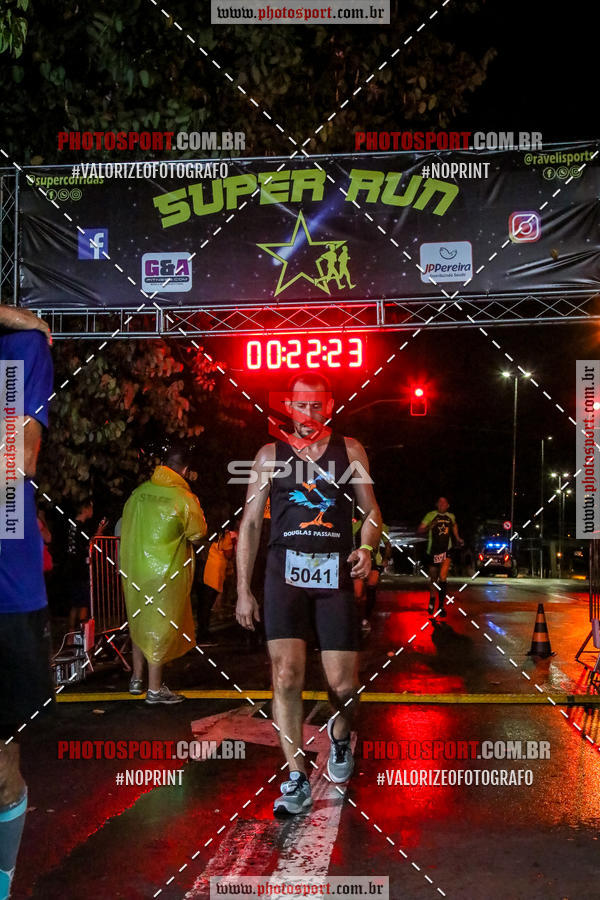 Compre as suas fotos do eventoCorrida Super Run no Fotop