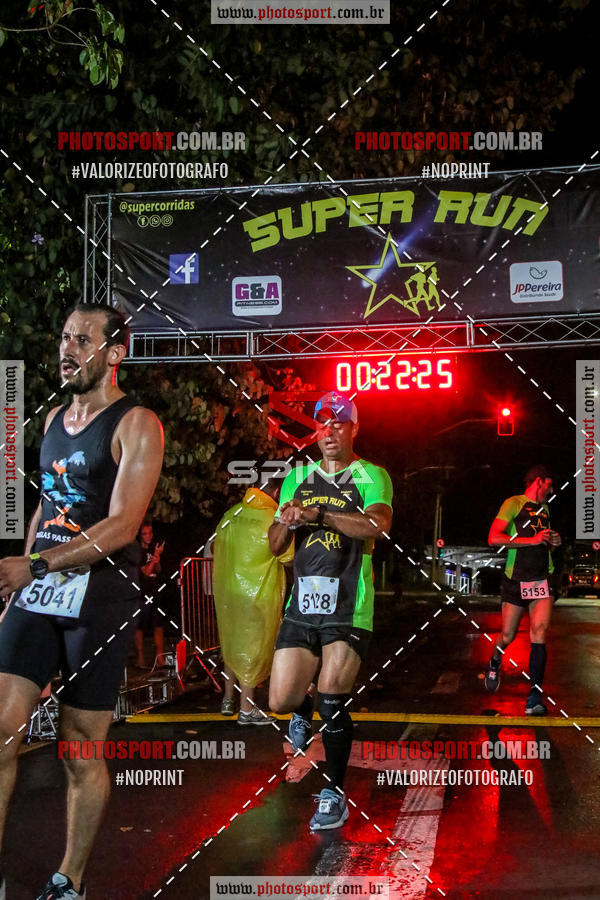 Buy your photos of the eventCorrida Super Run on Fotop
