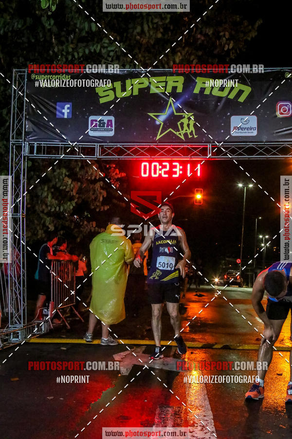 Buy your photos of the eventCorrida Super Run on Fotop