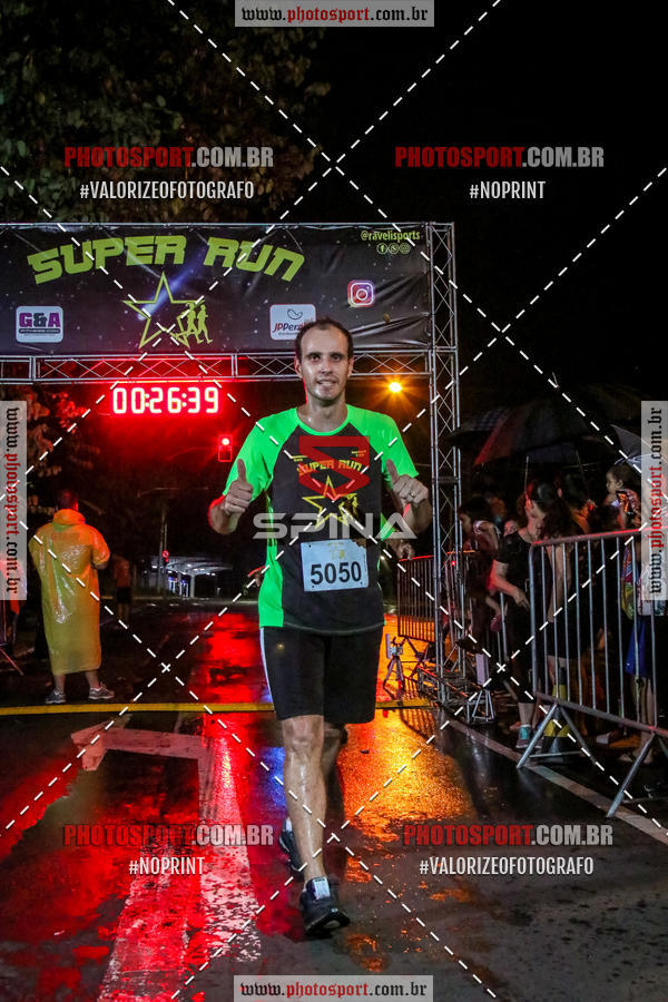 Buy your photos of the eventCorrida Super Run on Fotop