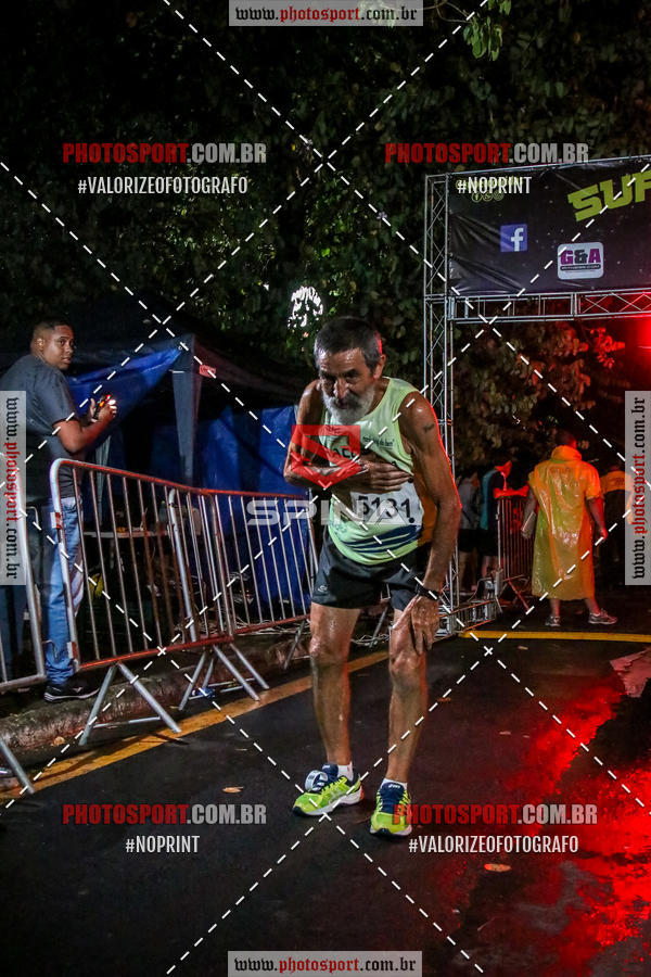 Achetez vos photos de l'vnementCorrida Super Run sur Fotop