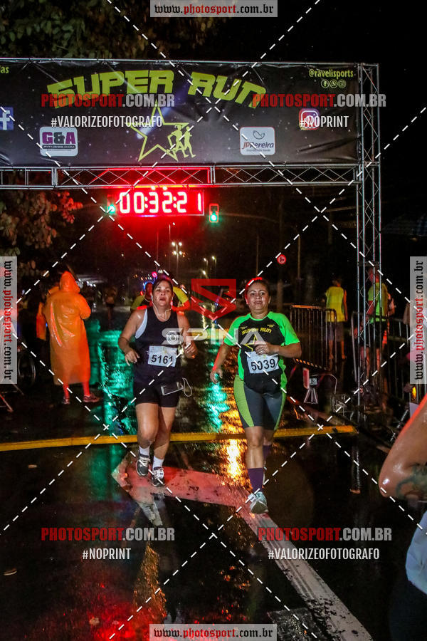 Buy your photos of the eventCorrida Super Run on Fotop