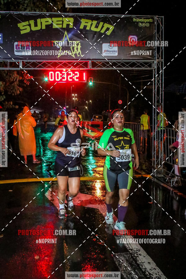 Buy your photos of the eventCorrida Super Run on Fotop